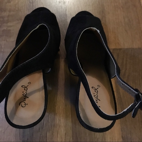 Qupid > Heels - Picture 4 of 7